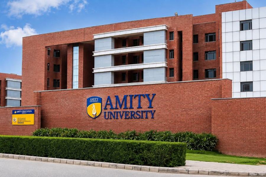 Amity University Uttar Pradesh / Amity Online